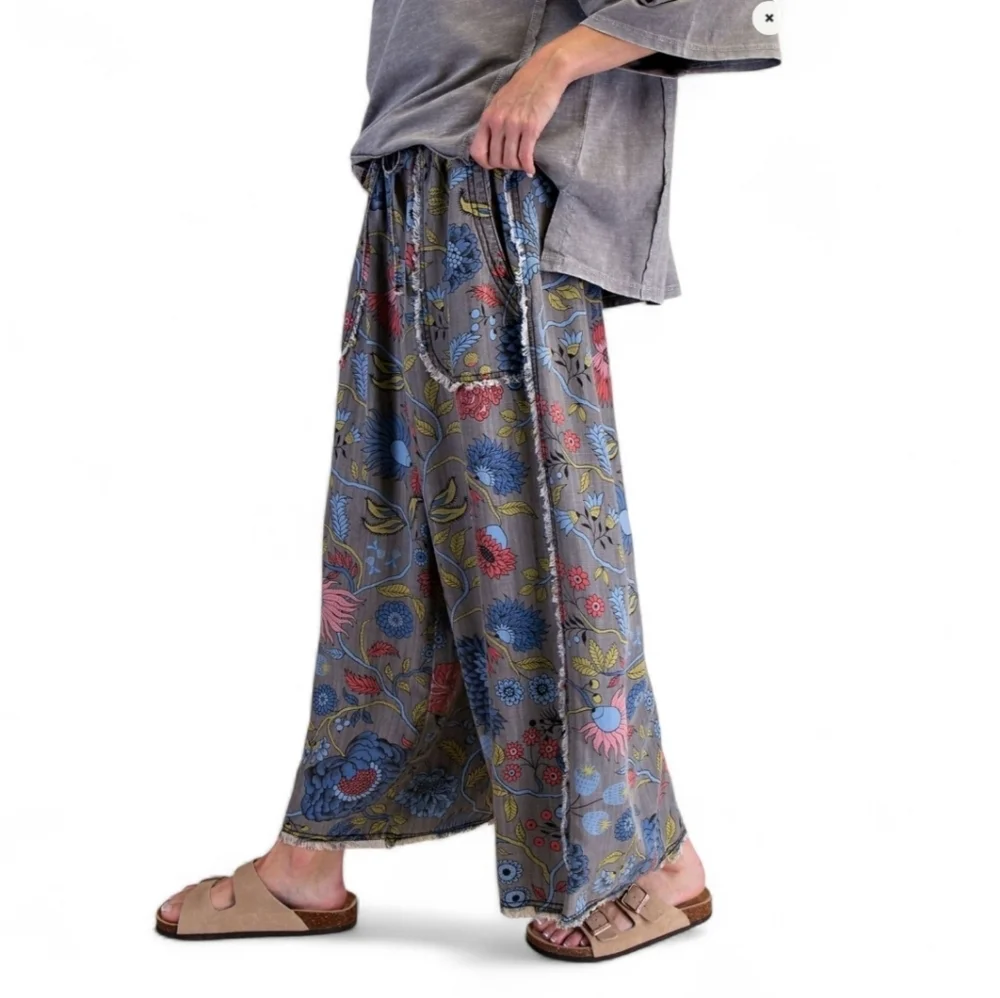 Easel Floral Print Black Denim Chambray Pants